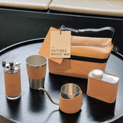 Molinillo de café para acampar