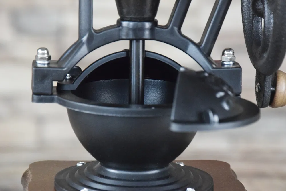 Molino de café de madera clásica, molinillo manual de café en grano