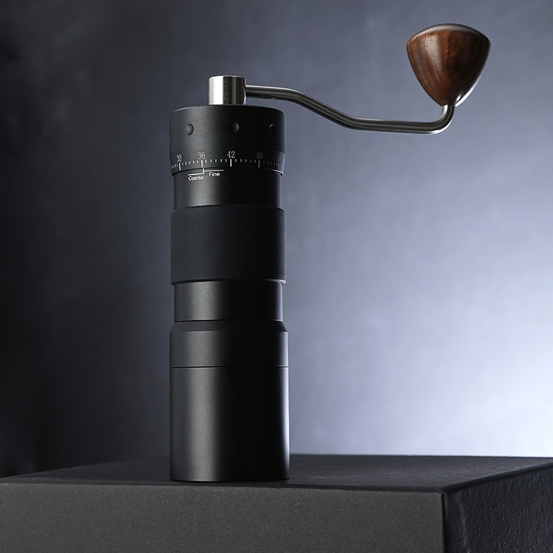 Molino de café manual portátil pequeño de acero inoxidable con agarre de madera, molinillo de café de manivela