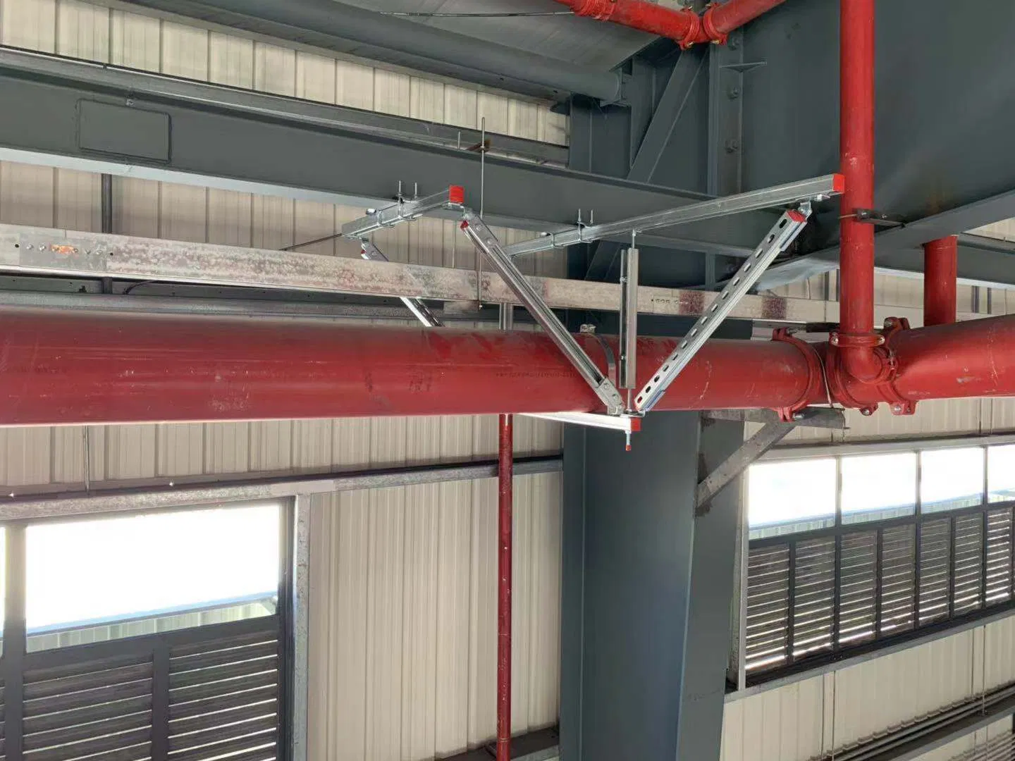 Premium 41X41mm 2.5mm Galvanized Steel Slotted Strut Channel for Construction