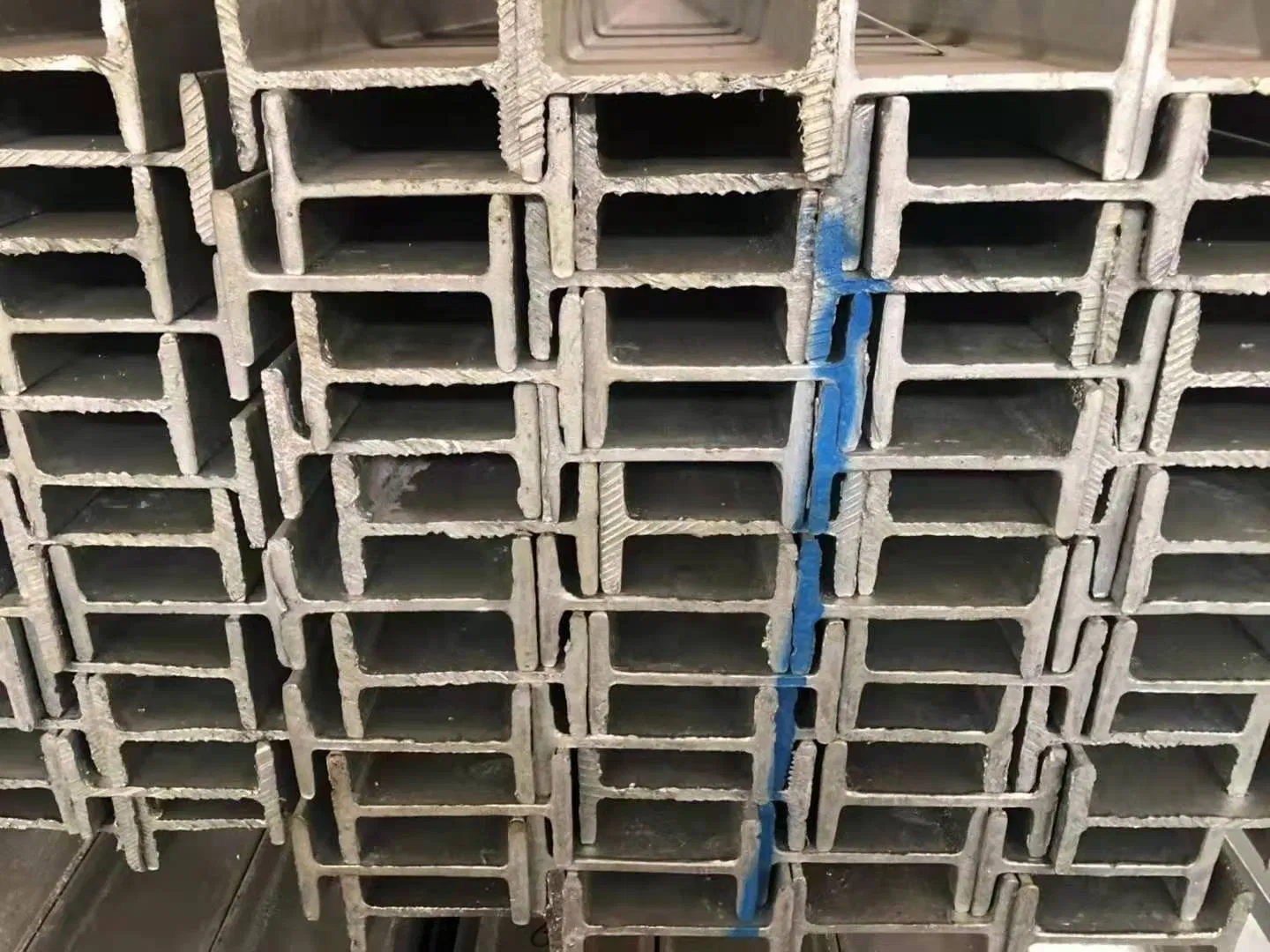 148*100mm Steel H Beam 400*200mm Steel I Beam Steel Channel U Type Steel Angle Bar Steel Profiles