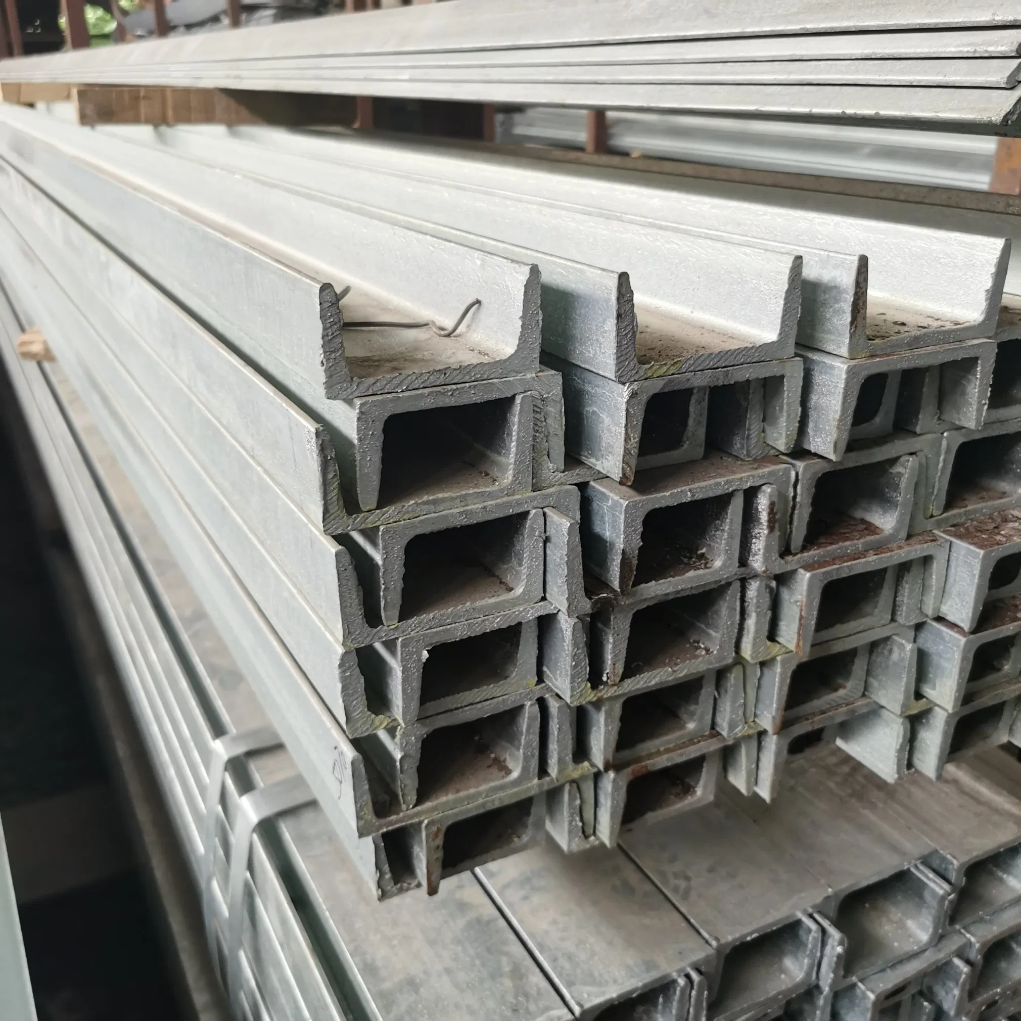 Q235/Q345/Ss400 Hot Rolled Steel Channel U/C Section Shaped Steel Channels Ss400 Profile Galvanized 6m-12m U Beam