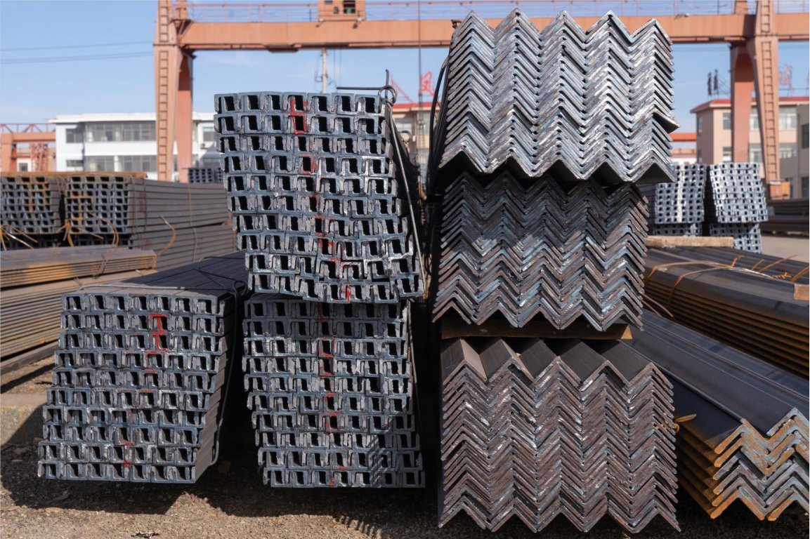 160X160X10mm Q235B Steel Angle Bar Equal Unequal Angle Hot Dipped Galvanized Steel Angle Bars