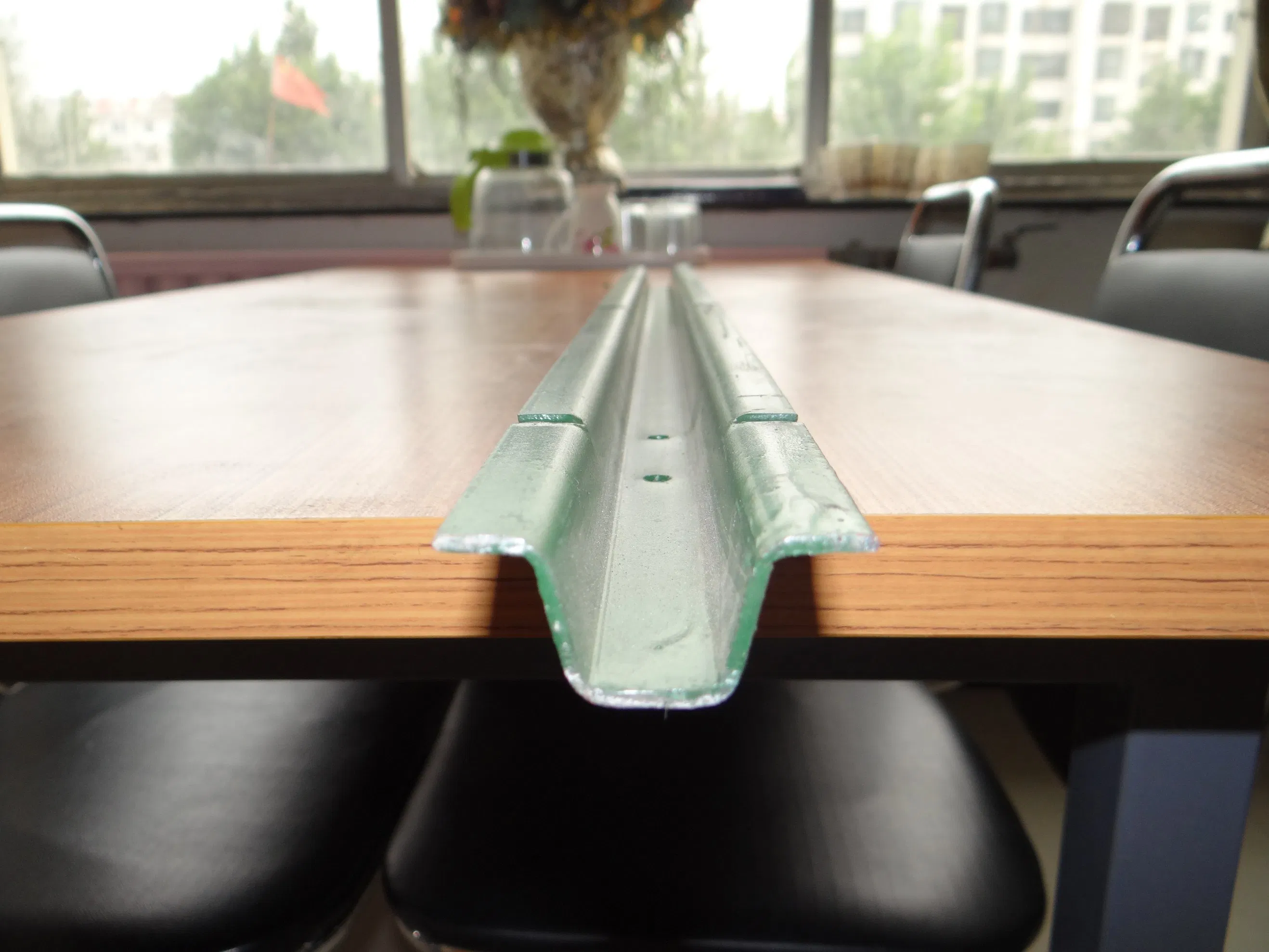 Shelf Column Cold Formed Steel Section for Supermarket