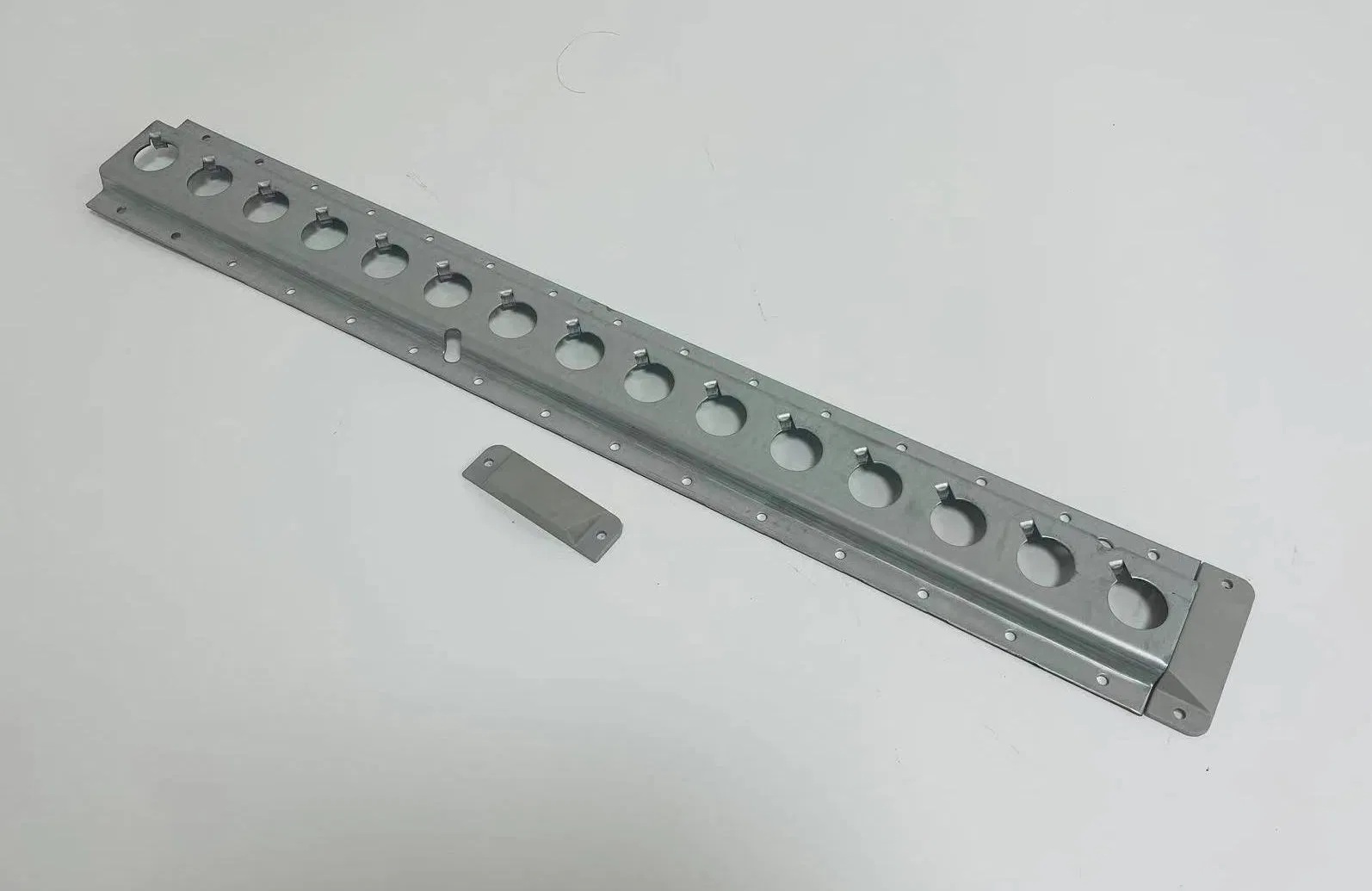 Anchoring Rails Q O Tracks Zinc Plated Dump Truck Height 15mm 11am Direction (Powder Coated (Aluminum, Stainless Steel, Galvanized, Raw Stee)
