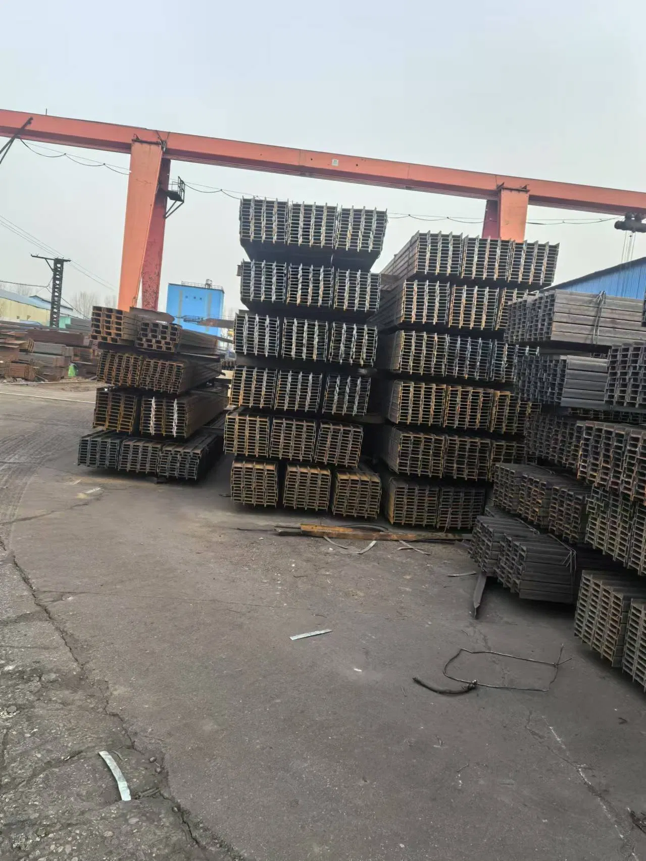 China Steel Supplier High Strength Carbon Steel I-Beam