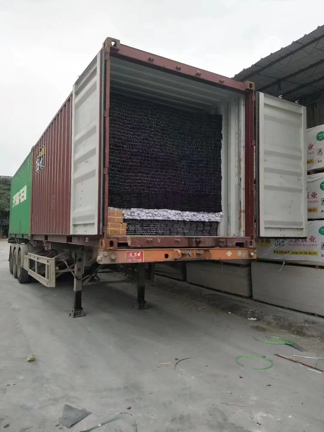 Galvanized Steel Material Ceiling Suspension Furring Channel for Hat Channel Ceiling System