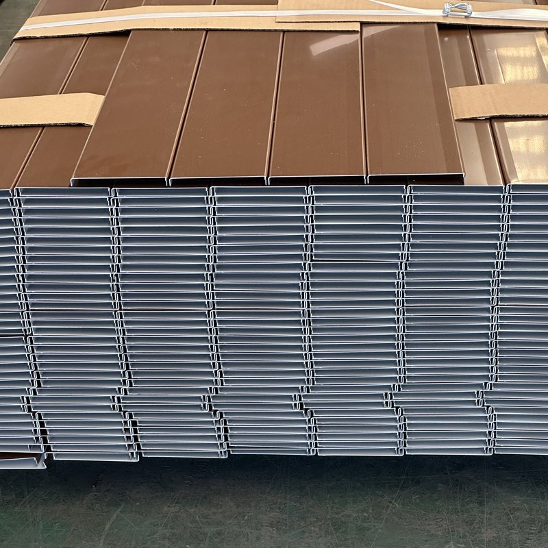 Customized Zinc Coated Galvanized Steel Roof Batten Hat Channel