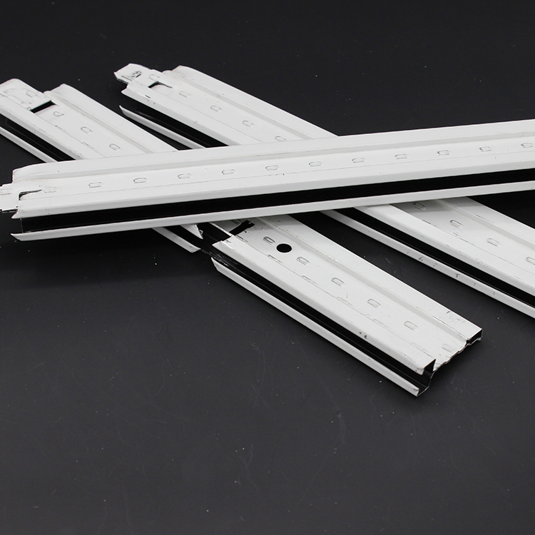 Galvanized Top Hat Roof Channel Galvanized Steel High Hat Furring Channel