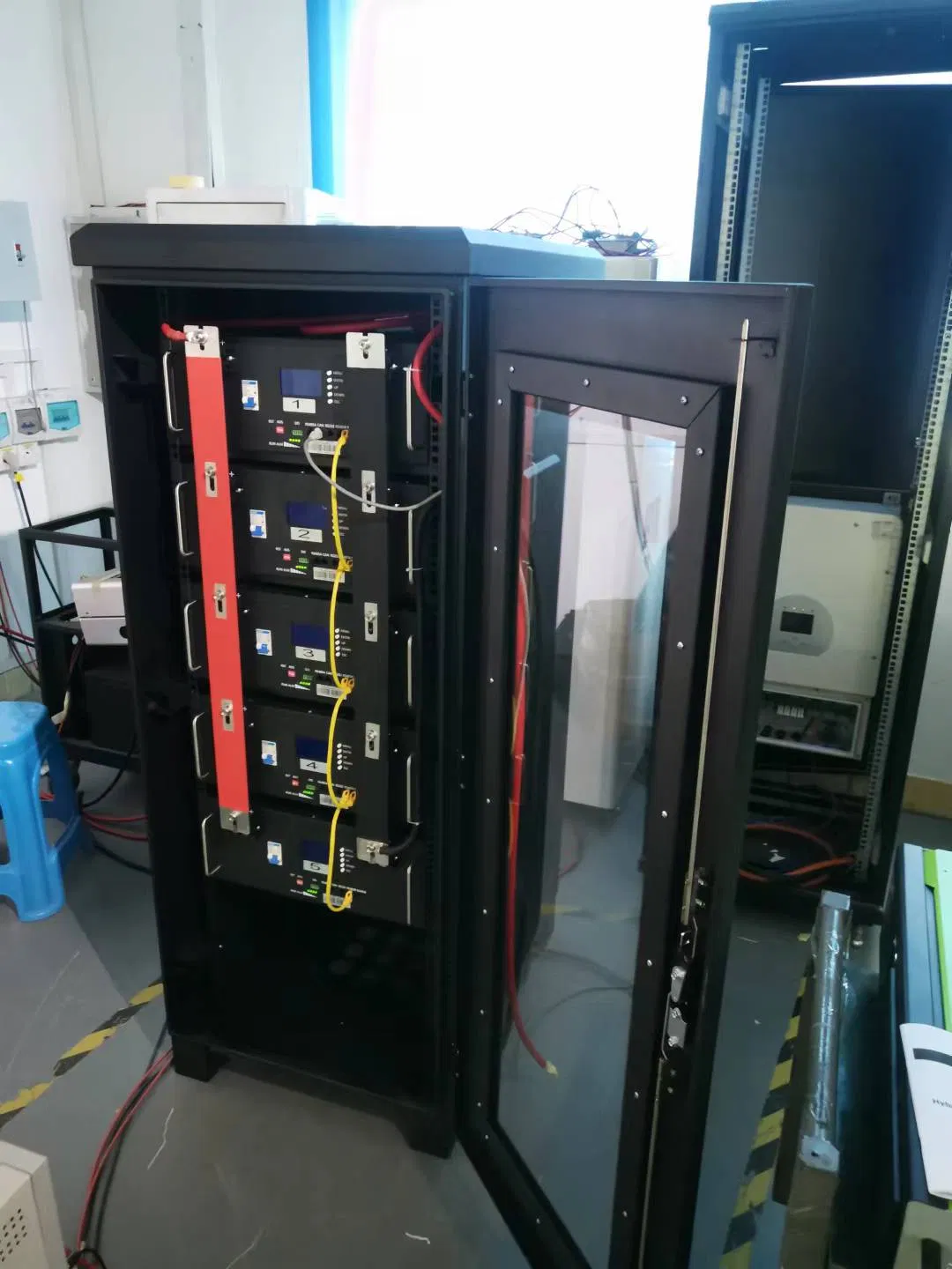 Lithium Battery Rack Battery Ess Solar Battery Li-ion LiFePO4 Power Wall Rack Battery 12V 48V 100ah 200ah 5kwh 10kwh 20kwh Home Solar Energy