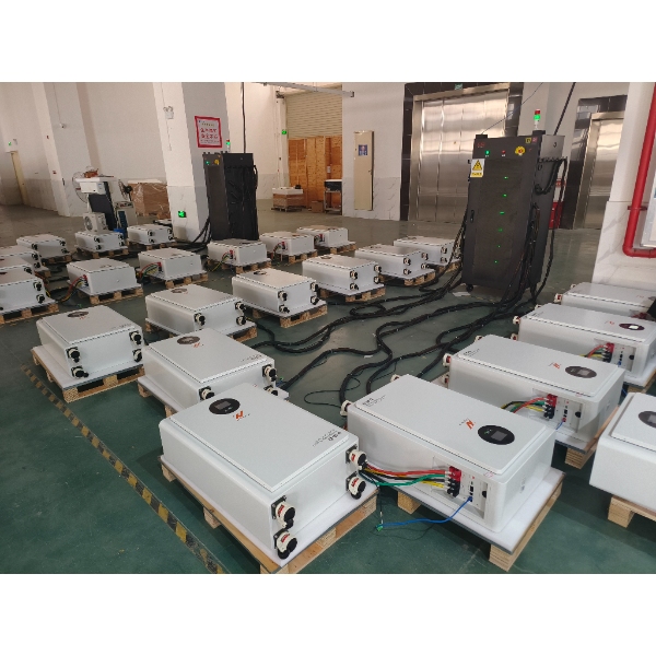 Wholesale Price Wingosolar 16KWH Lithium Battery Solar Storage 51.2v 314ah Lifepo4 8000 Cycles 10 Years Warranty with Wheels