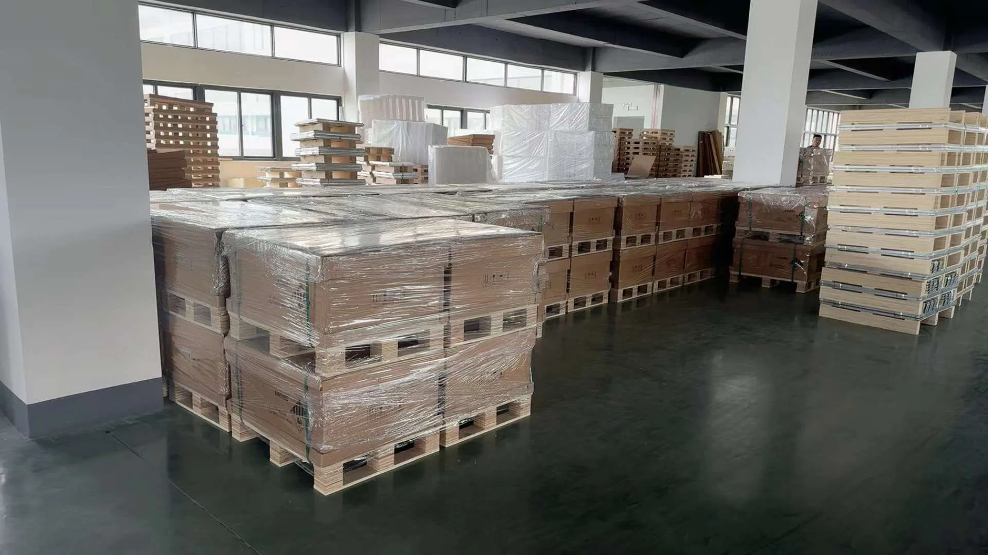 Series and Parallel Batteries 15kw Hybrid Solar System with Lithiumbattery