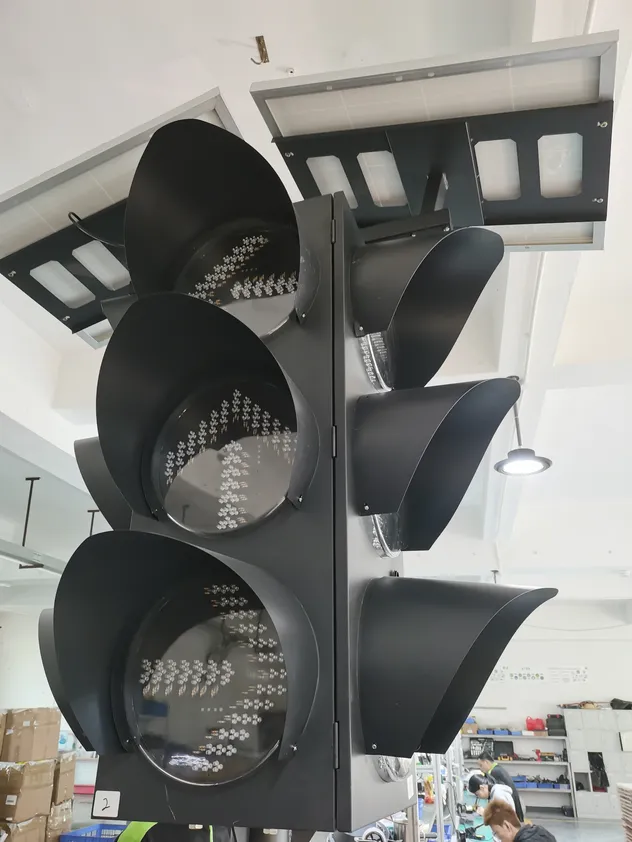 Semáforo Solar LED