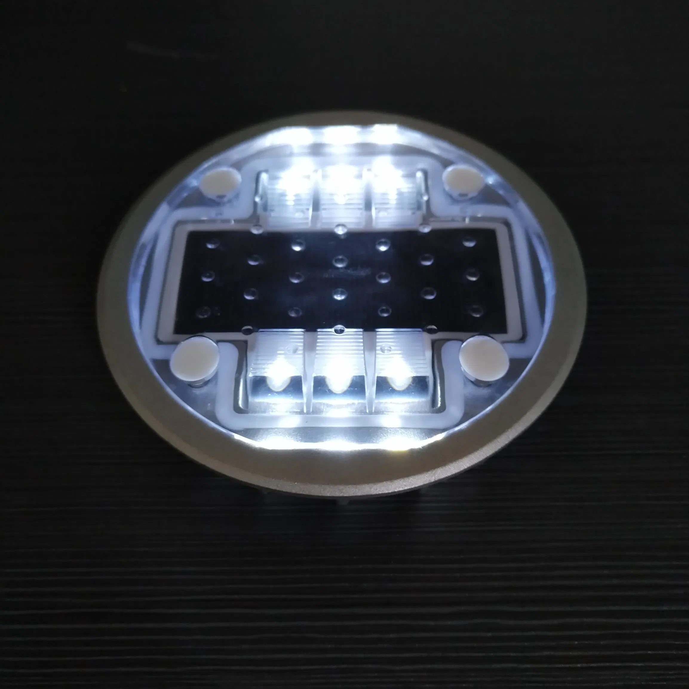 Estaca Solar à Prova d'Água Refletora Industrial para Exterior Iluminação LED Solar para Jardim