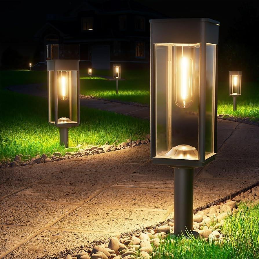 Luzes de Jardim Solar Iluminação de Caminho Solar ao Ar Livre Lâmpada Solar LED à Prova d'Água Sensor de Movimento Iluminação de Paisagem