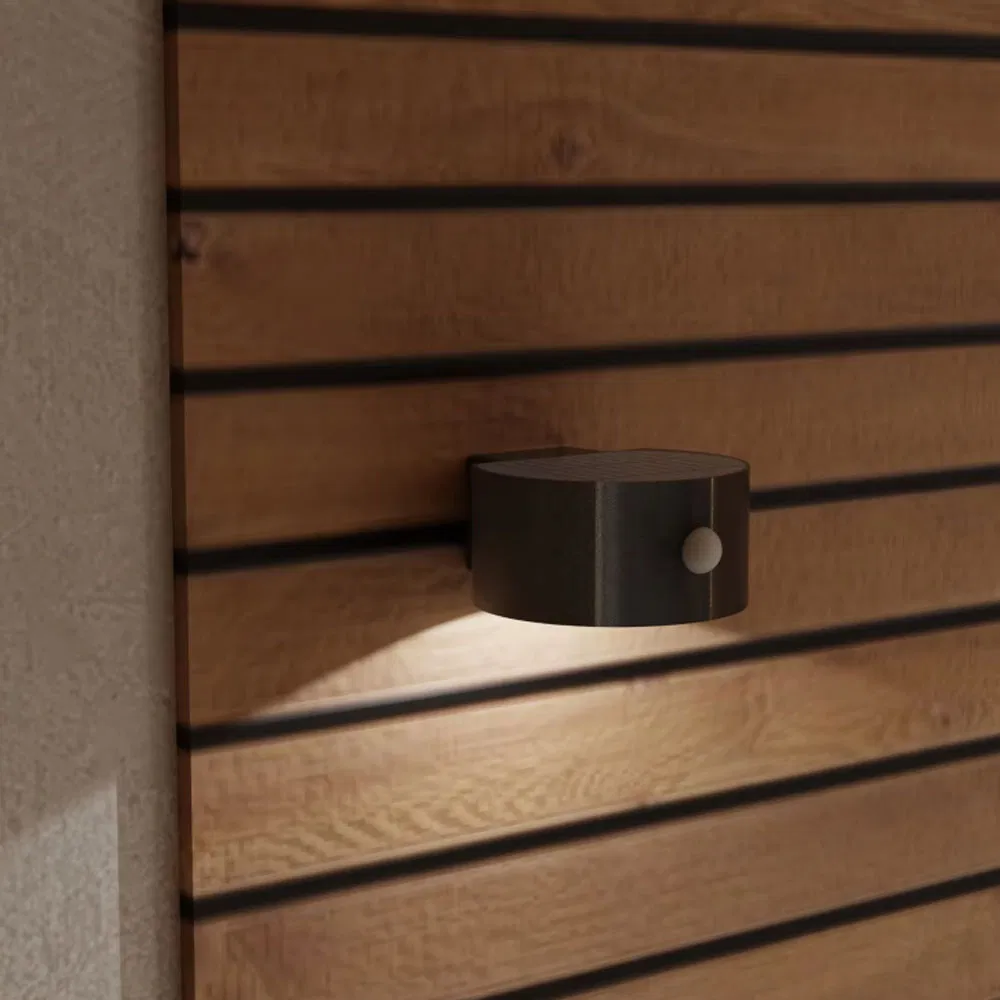 Luzes de Estrada LED Solares à Prova d'Água Modernas IP65 em Alumínio Preto para Iluminação de Jardins Exteriores, Iluminação de Caminhos para Quintal e Entrada de Garagem, Iluminação para Hotéis