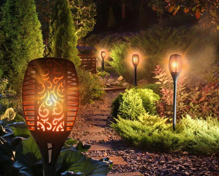 Luzes de Jardim Solar Iluminação de Caminho Solar ao Ar Livre Lâmpada Solar LED à Prova d'Água Sensor de Movimento Iluminação de Paisagem