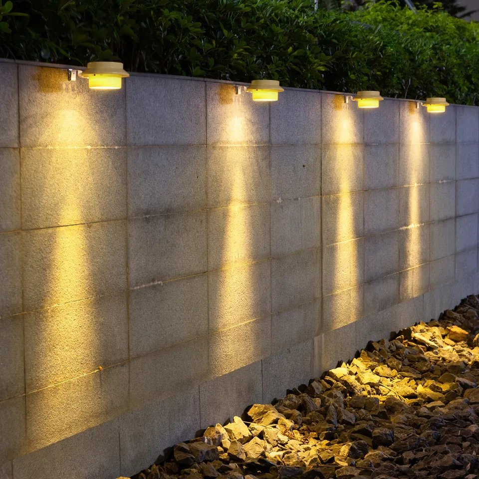 Lâmpada Solar Inteligente de Carregamento LED para Parede Externa Iluminação de Cerca de Vila