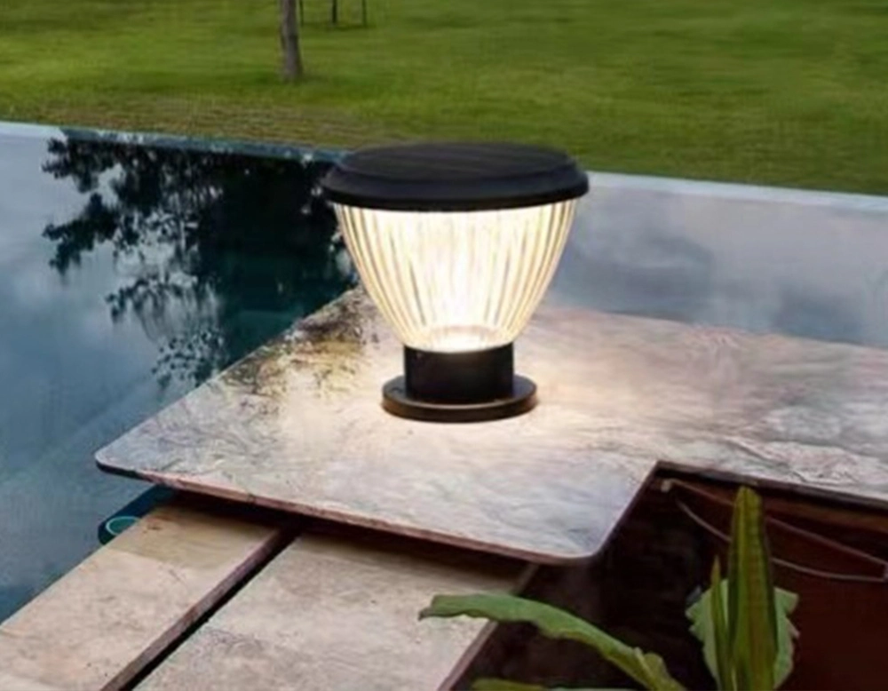 Lâmpada de Jardim Solar LED Alimentada por Bateria Iluminação Decorativa para Exterior