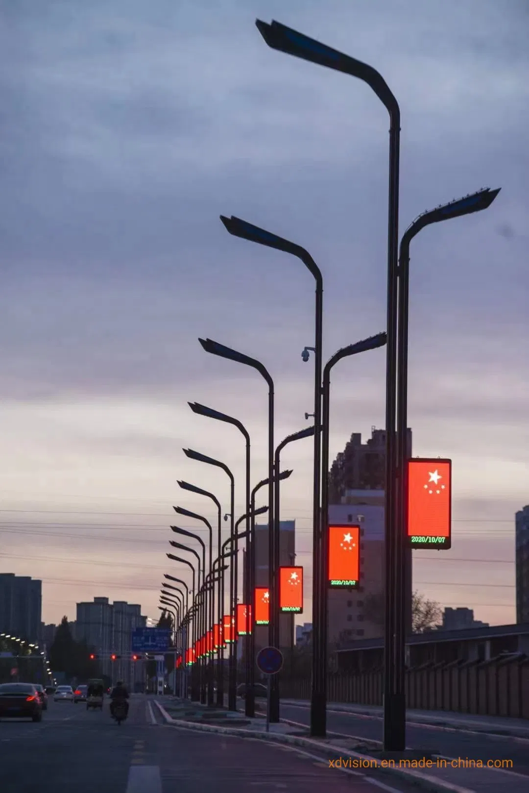 Outdoor Placa de LED em Cores com Painel Solar para Iluminação de Poste em Cidade Inteligente com Tela de Exibição em LED