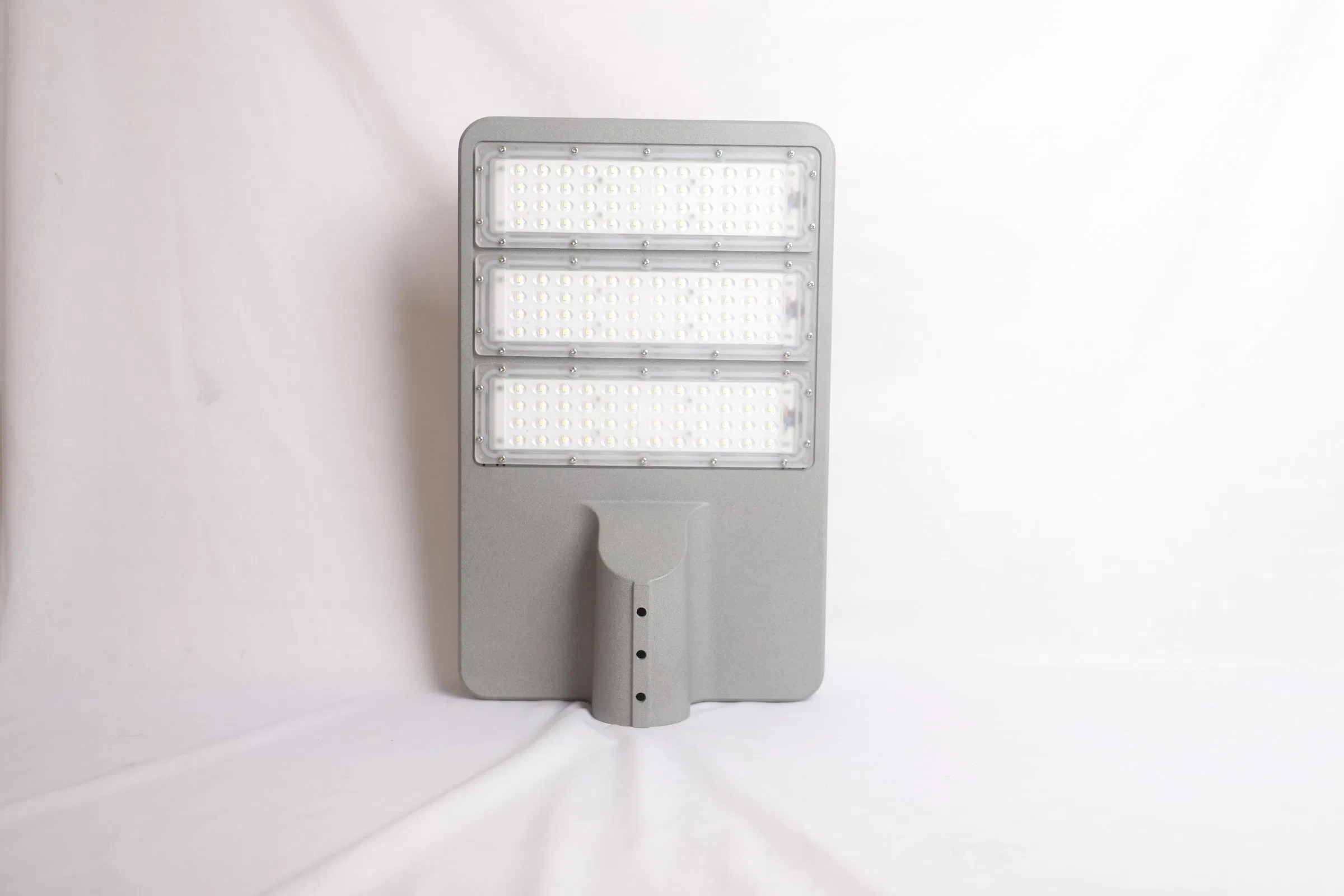 Preço Baixo Outdoor Super Brilhante 6m Alta Potência À Prova D'Água Solar LED Iluminação de Rua
