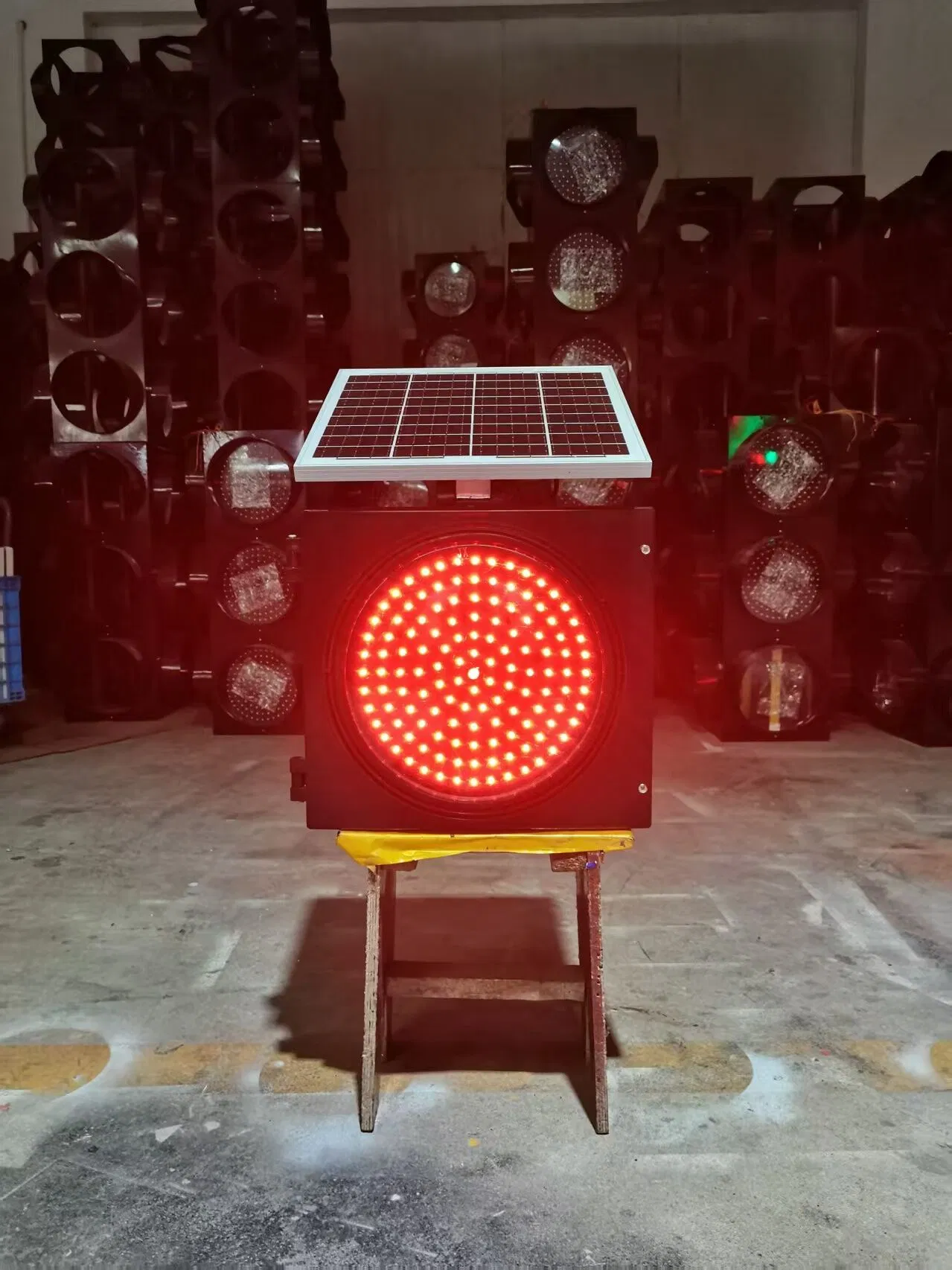 200mm/300mm Luz de Advertência de Tráfego Solar Personalizada, Beacon LED Piscante Amarelo Ultra Brilhante, IP53 À Prova de Poeira para Construção de Estradas, Estacionamento e Uso de Emergência