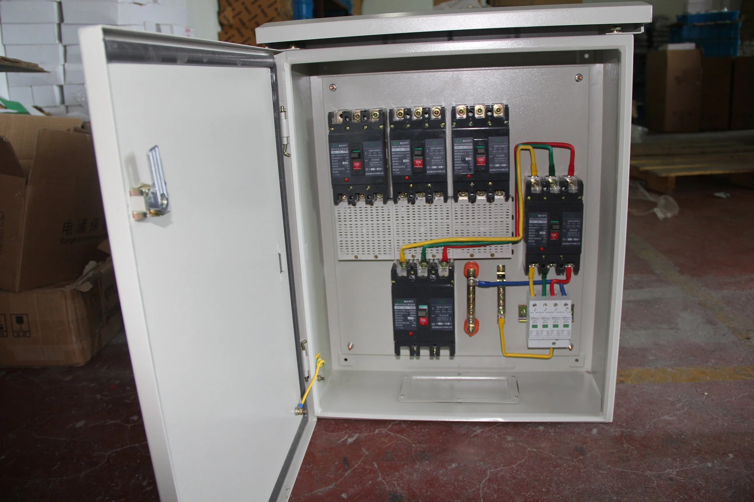 Solar Photovoltaic AC Combiner Box IP 65 Waterproof Outdoor