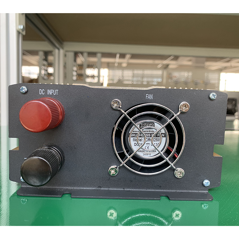 Camping, Outdoor Power Supply Small Size String Variable Frequency DC Inverter 1000W