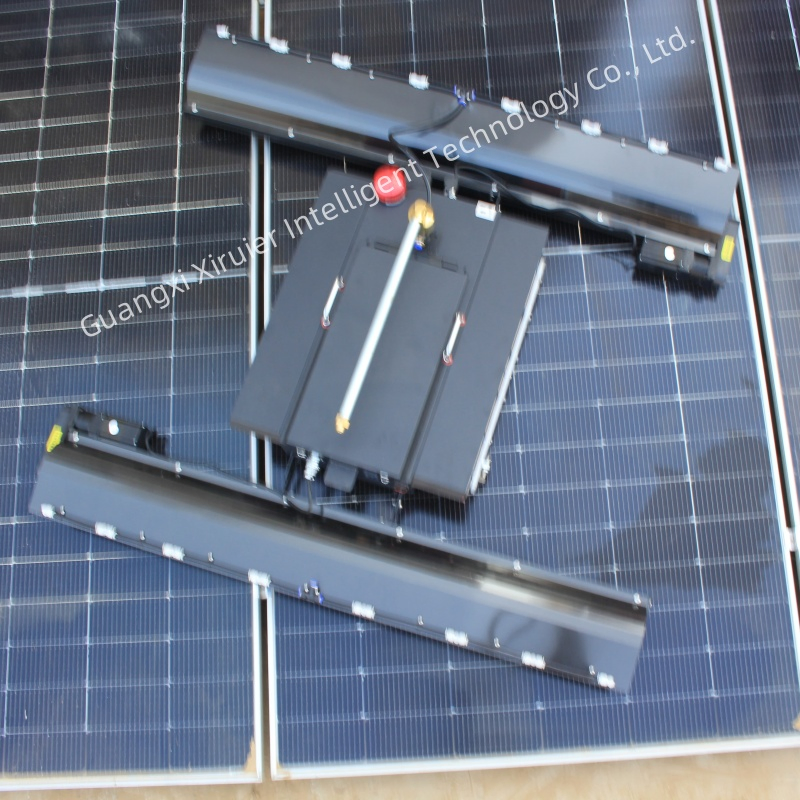 Hot Sell Advanced Photovoltaic Solar Panel Cleaning Robot