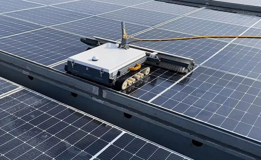 Cleaning Robot Detail 5