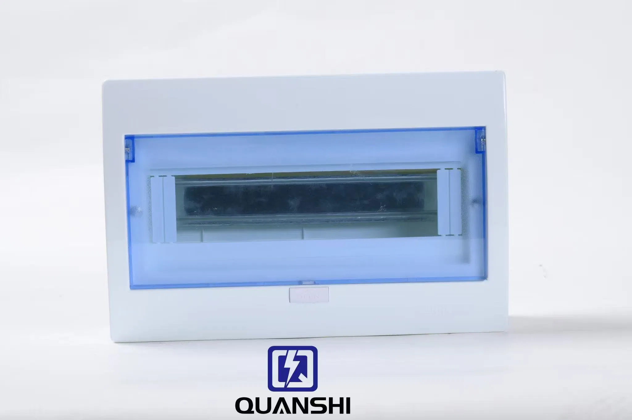 Factory Price Plastic Surface Mounting Distribution Box Circuit Breaker Solar Combiner Box