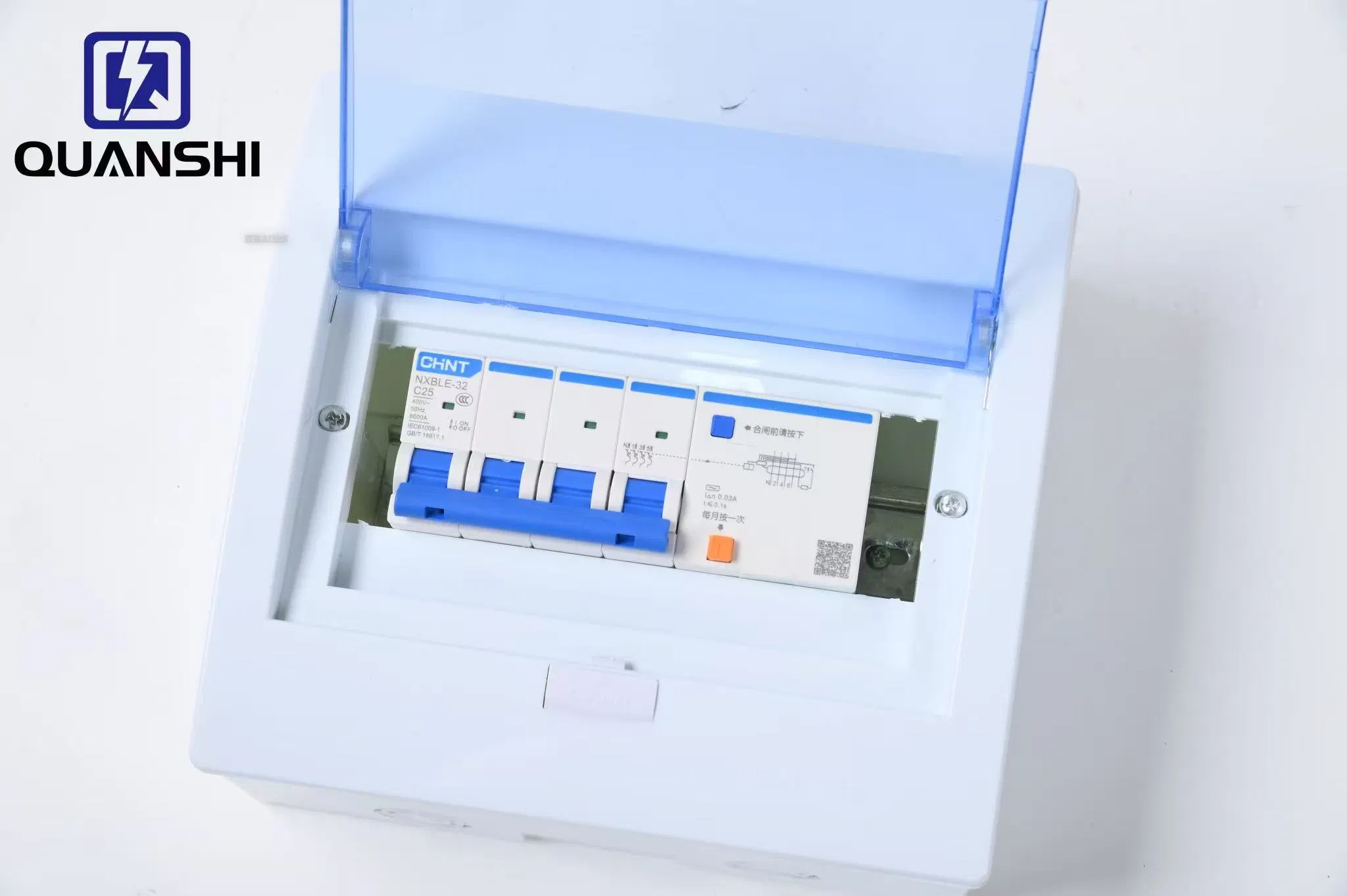 Factory Price Plastic Surface Mounting Distribution Box Circuit Breaker Solar Combiner Box