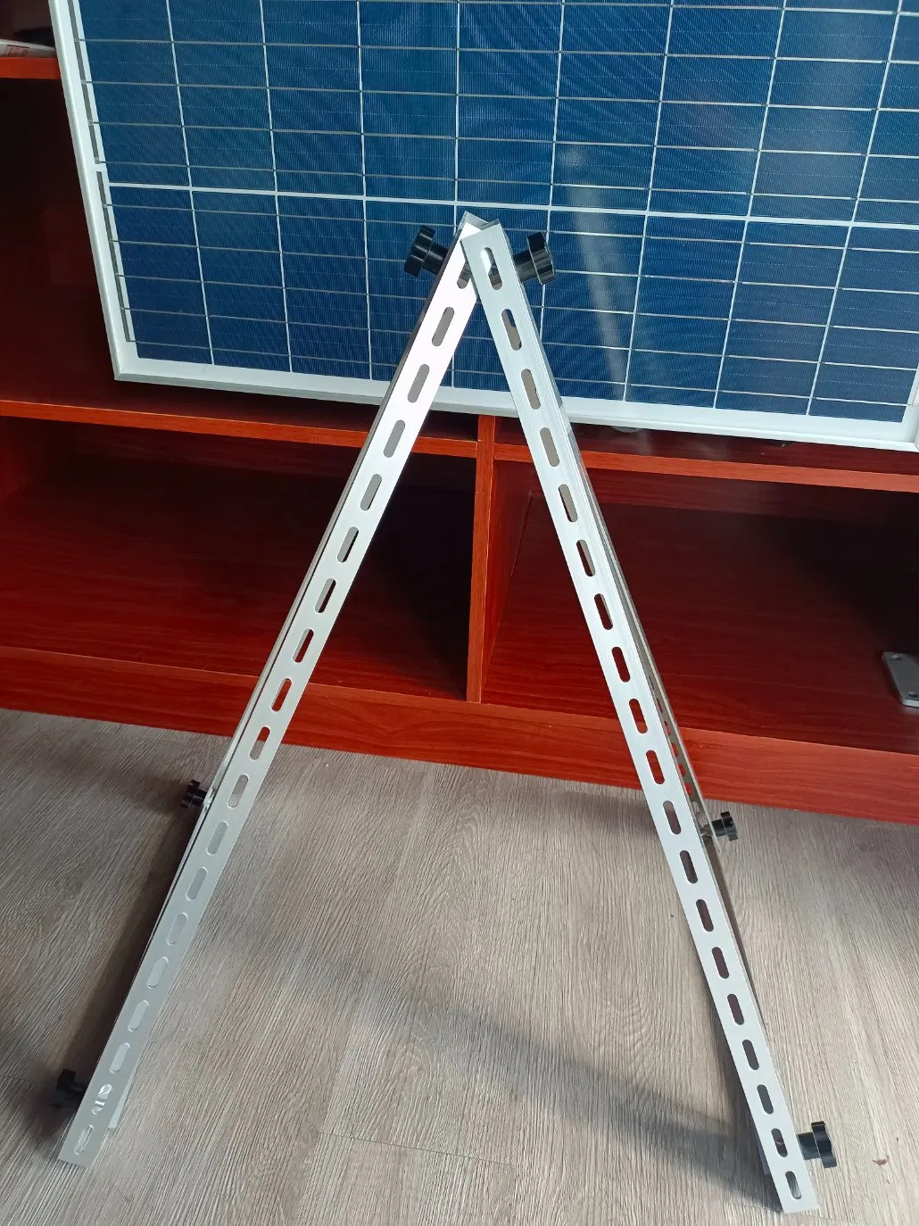 Adjustable 28 Inch Tilt Mounting for Balcony, Wall Mount, Aluminum Bracket Solar Panel Mounting Brackets