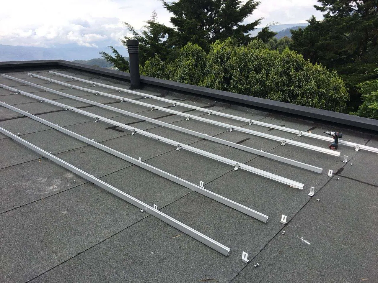 Wholesale Metal Roof Panel Mounting L Feet Aluminum Alloy Solar Tin Roof Mounting Structure L Foot for Wooden Beam
