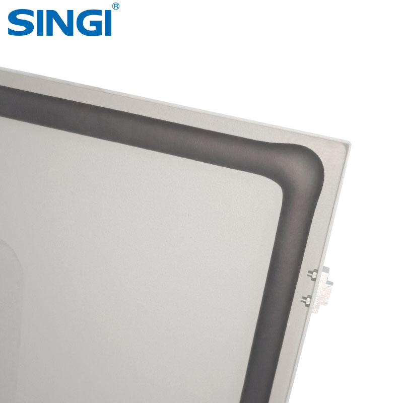 IP65 Waterproof 1000V PV DC Solar Panel System Power Combiner Box