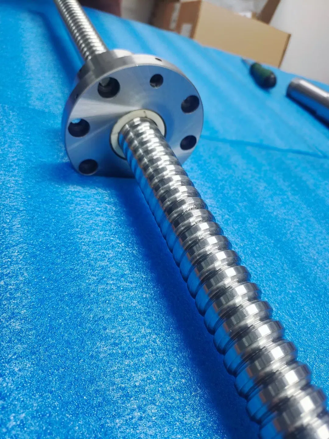 Factory Wholesale Provides Economical Trapezoid Ground Precision Rolled Linear Motion CNC Lead Ball Screws for Enhanced Machine Performance