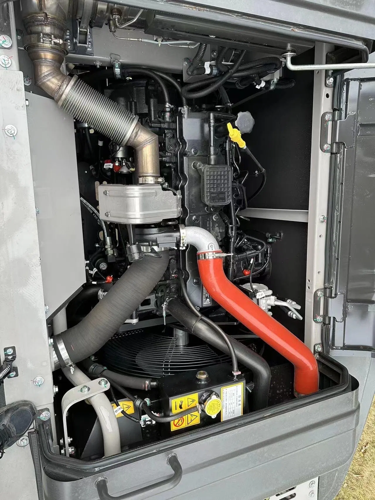 Zoomlion Ze215g: MID-Sized Powerhouse for Mining Operations