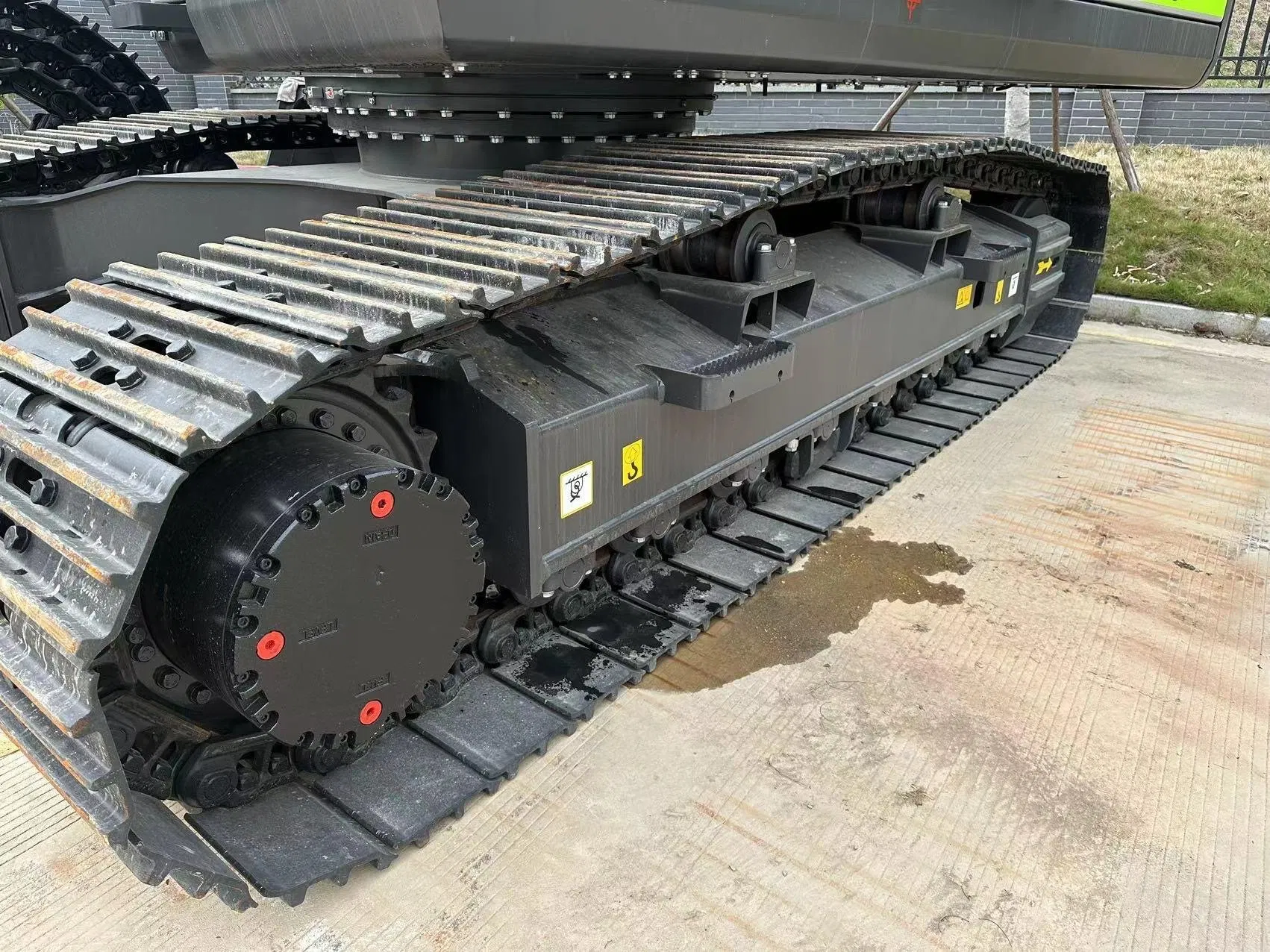 Zoomlion Ze215g: MID-Sized Powerhouse for Mining Operations