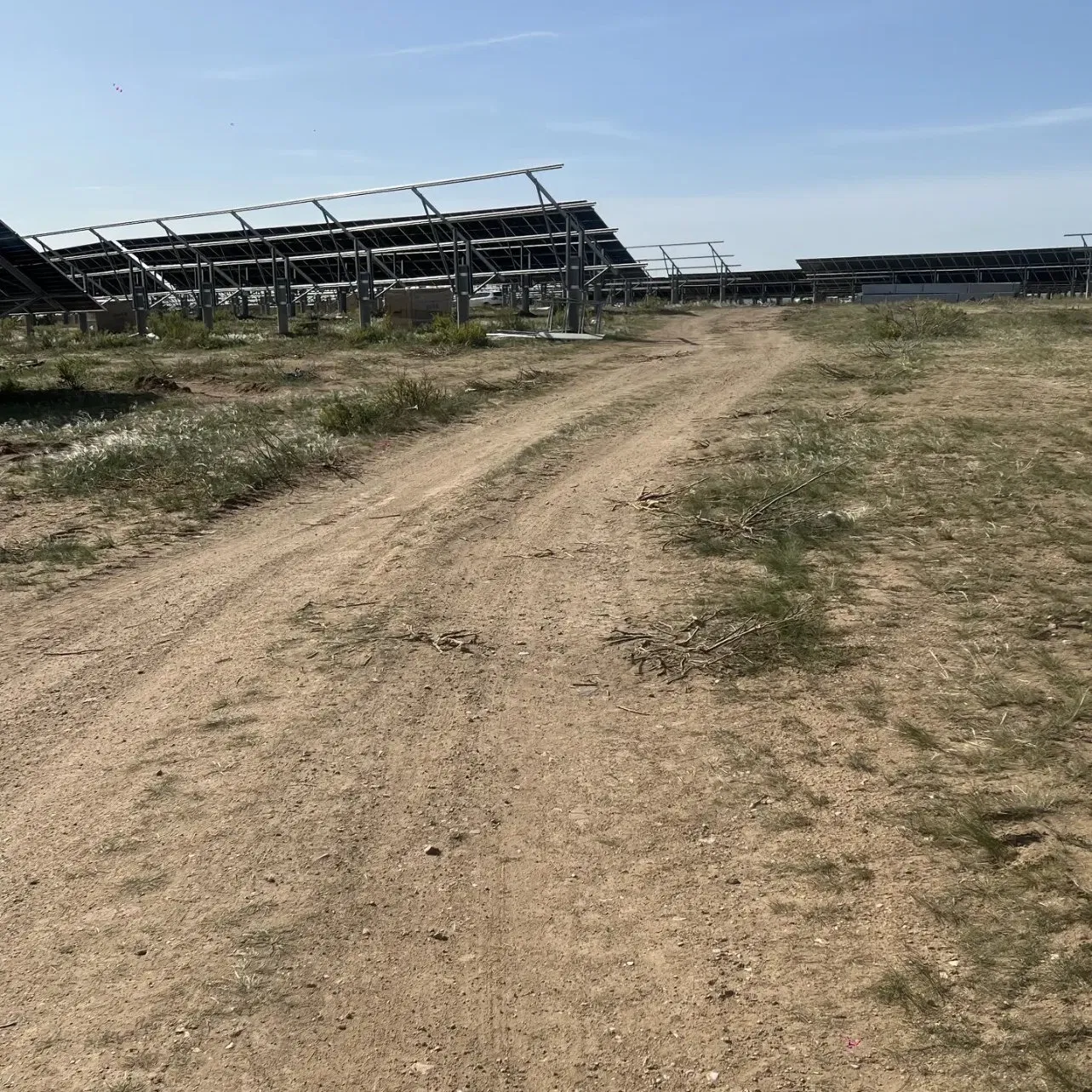 Rooftop Solar Mounting for Factoriessolar Carport Structure Middle East