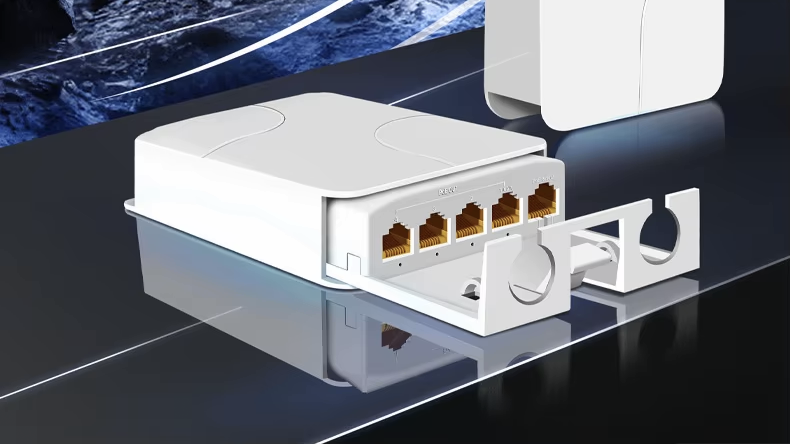 Outdoor Waterproof PoE Extender