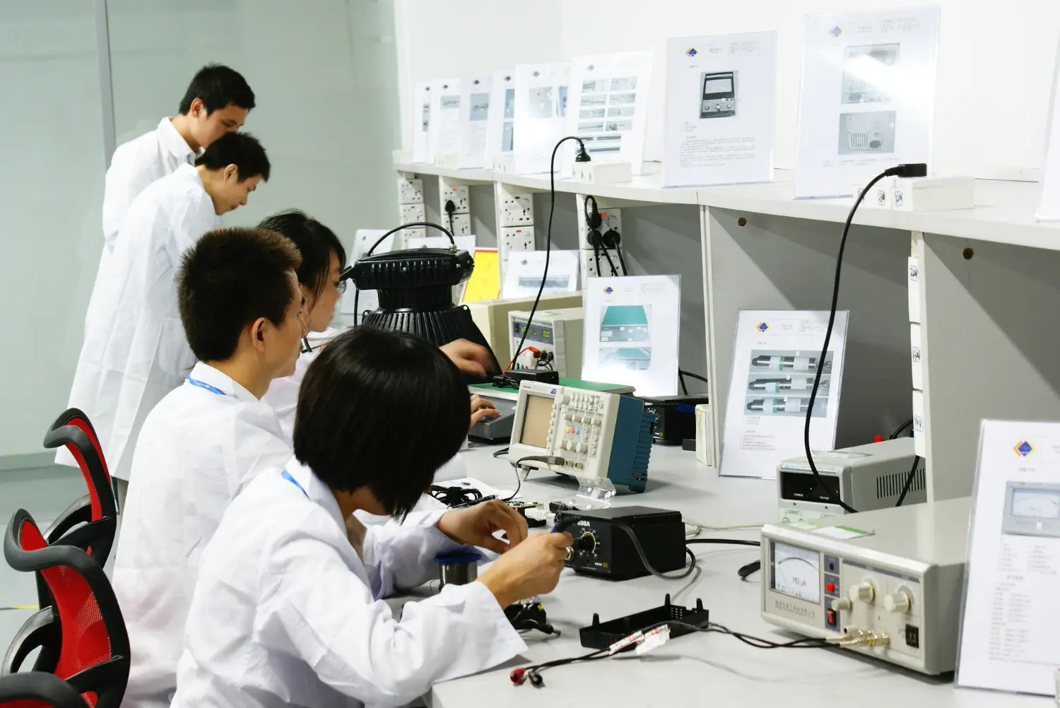 Functional test and final performance verification for all Soras Technology optical network products