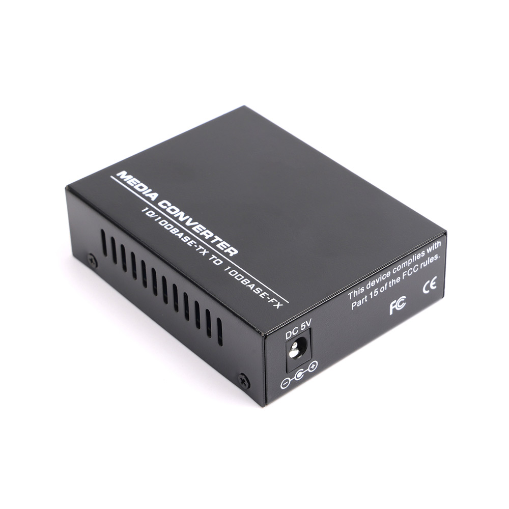 Durable 10/100Mbps MM Fiber Media Converter Duplex SC 550m DC5V for Home/Office Networking