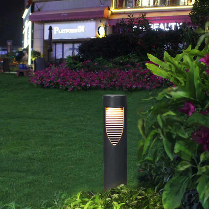 Wireless Solar Pathway Light Operation
