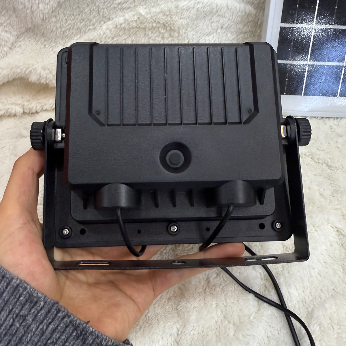 Solar LED Flood Light Motion Sensor 4 Modes Pull String Switch Waterproof Outdoor Security Light