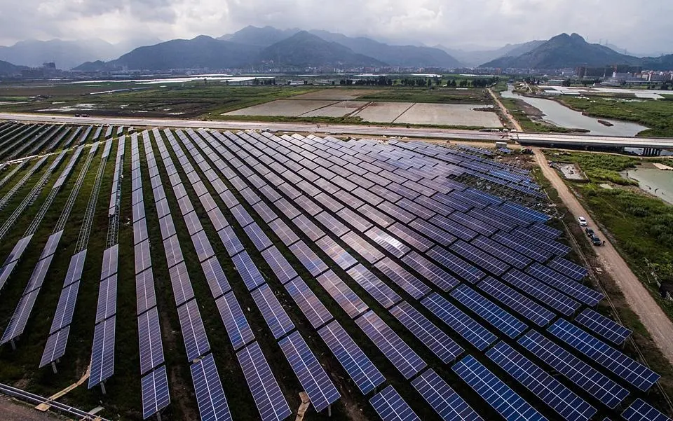 High efficiency 500w solar panel 570Wp 575Wp 580Wp 585Wp 590Wp solar panel cost 275w flexible solar panel