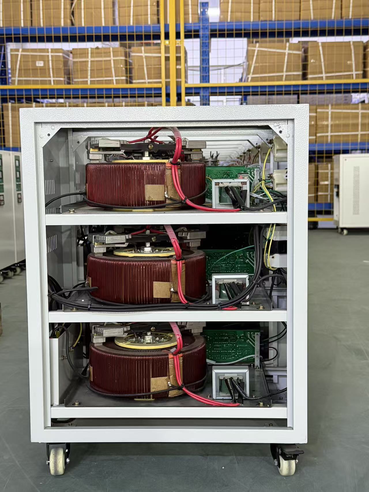 Tnd Series 20Kva Single Phase Factory Price Automatic AC Servo Voltage Stabilizer / Regulator 220/230 Volts 50/60Hz Copper SVC