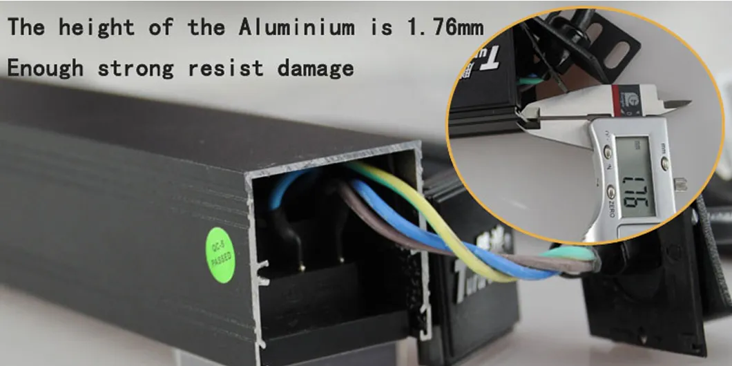 19 Inch USB Interface Power Distribution Unit Rack PDU