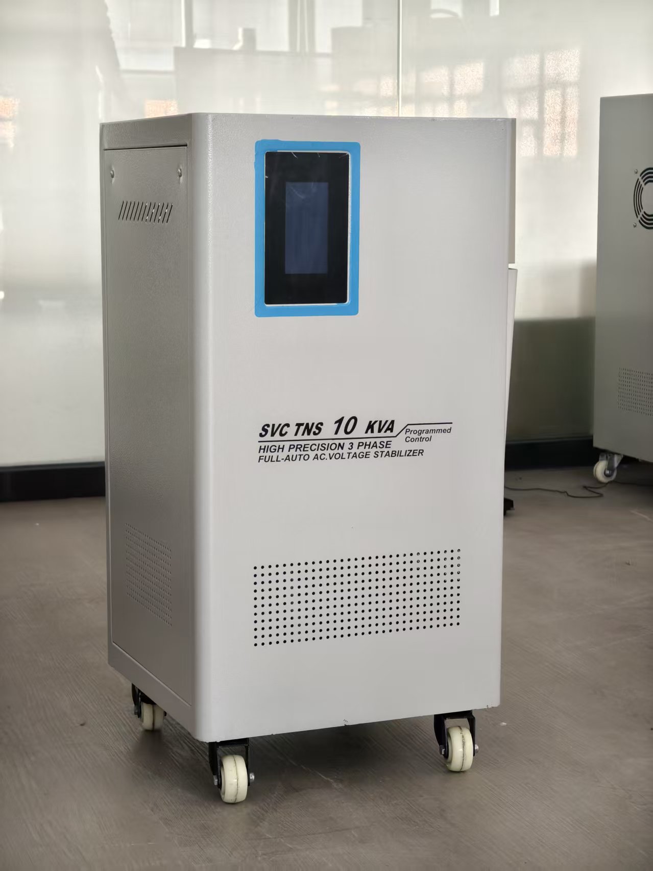 AHKB Three-Phase Tns 10kva 15kva 20kva 30kva 40kva 50kva 60kva Three Phase Voltage Regulator 220v 380V Servo Stabilizer