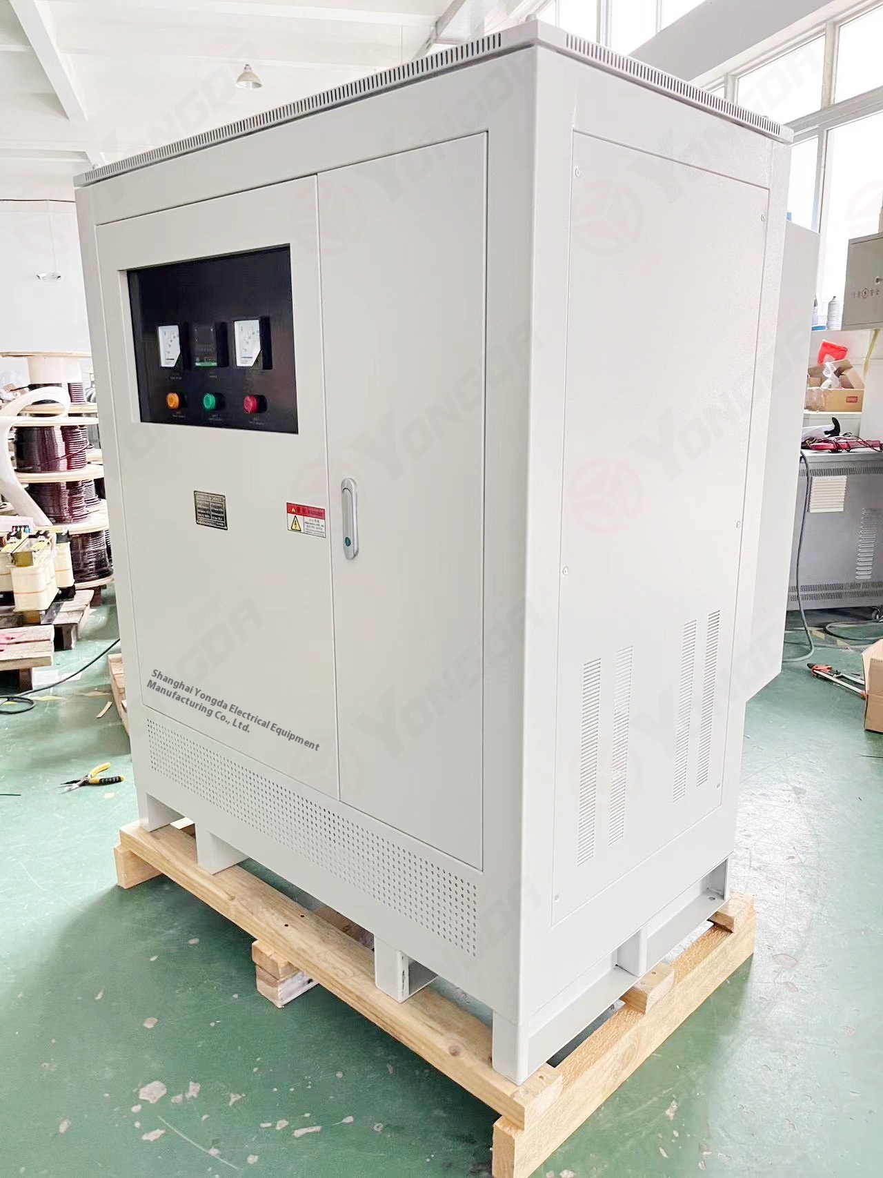 Three-Phase Isolation Transformer 380V/220V 1140V 600V Output Made of Copper