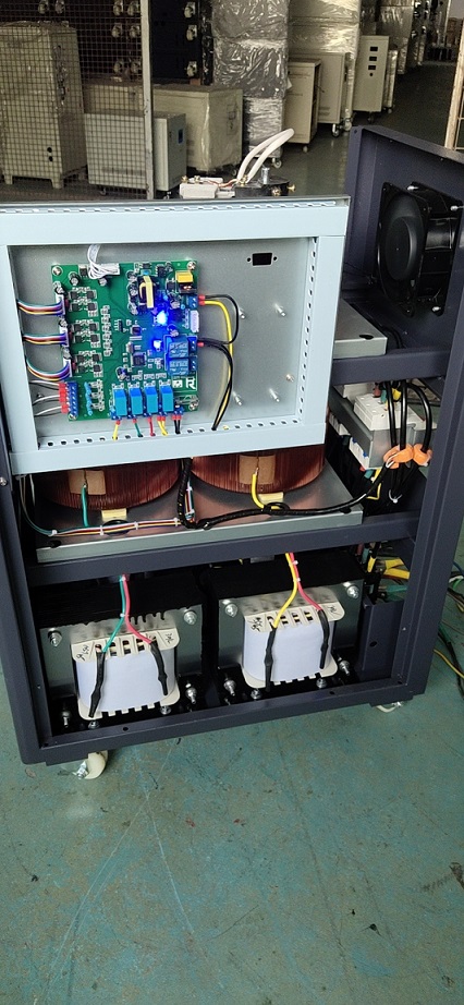 Vertical view of AVR Unit